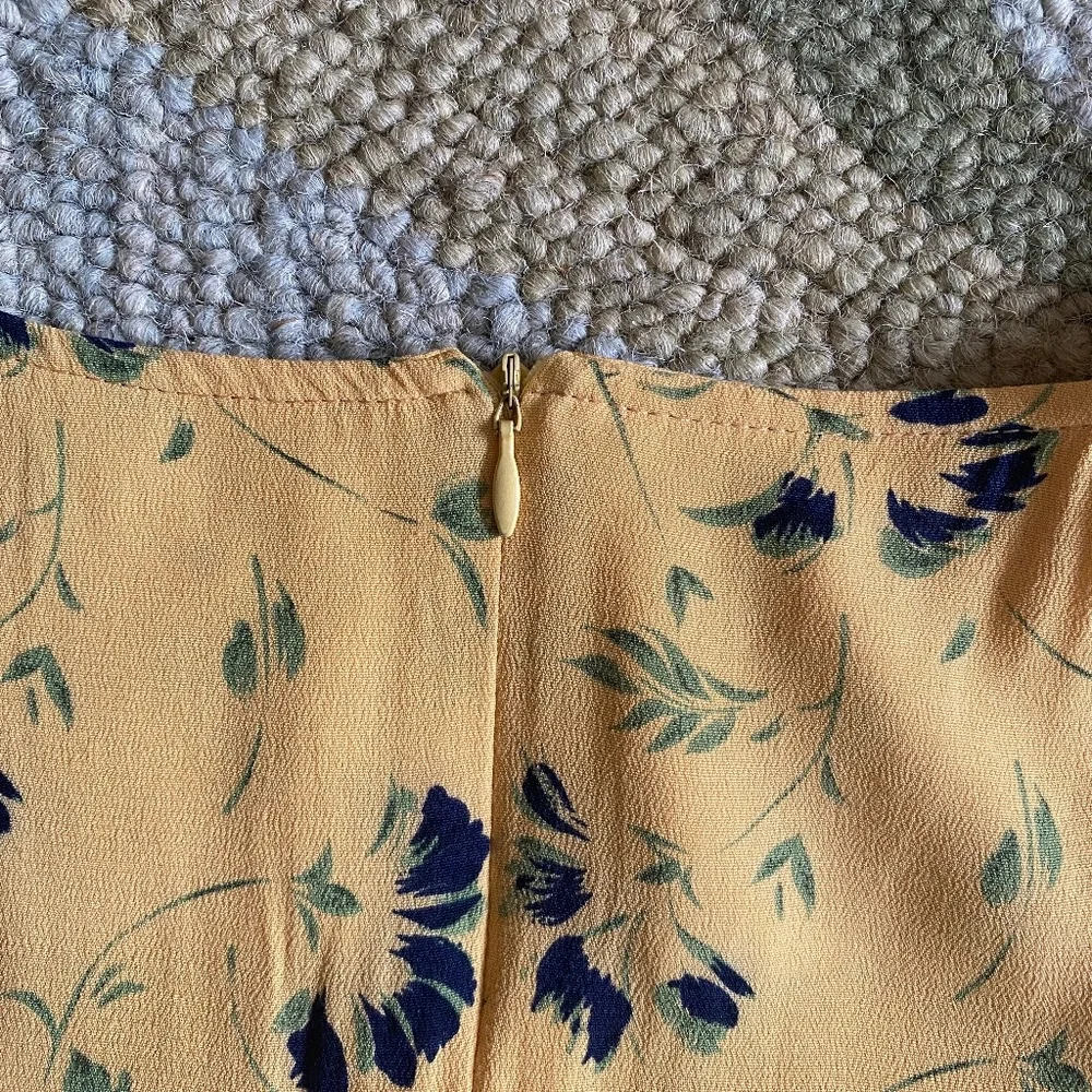 Tristan & Iseut I 90s I Floral Sleeveless Mini Sheath Dress I FLAWED - Picture 9 of 16